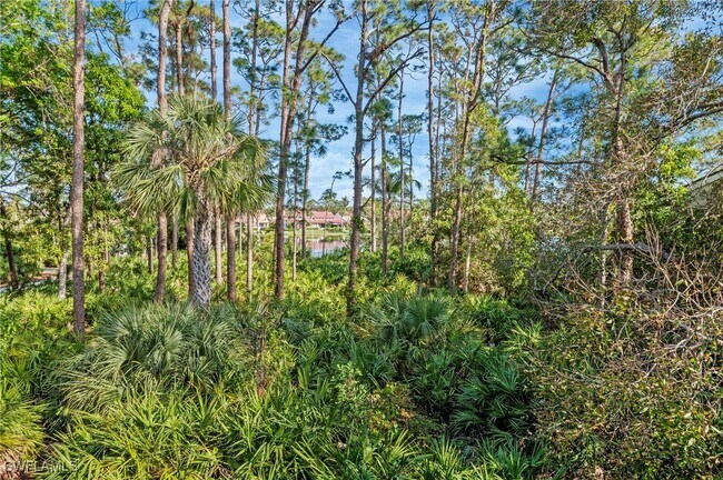 Building Photo - 15330 Cedarwood Ln
