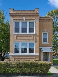 Building Photo - Singleton Multifamily Building