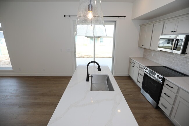 Building Photo - 4609 Chambers Bay Dr