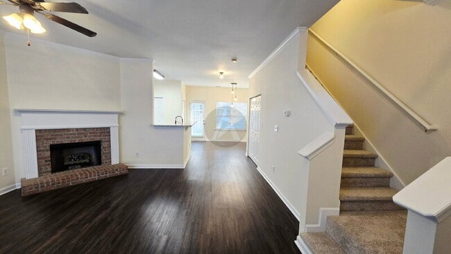 Building Photo - 4704 Liberty Square Dr