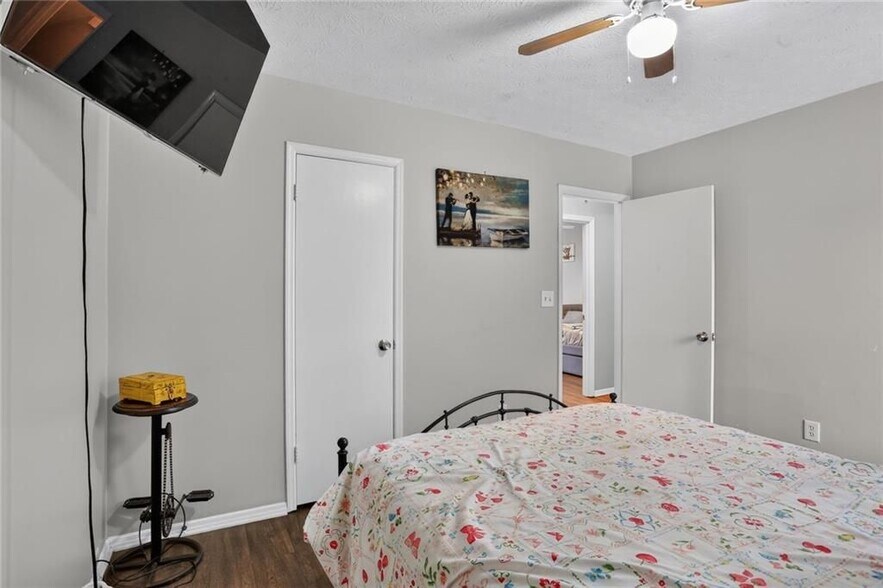 Building Photo - 3536 Highland Pine Way
