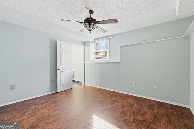 Building Photo - 3027 Bristlewood Ln