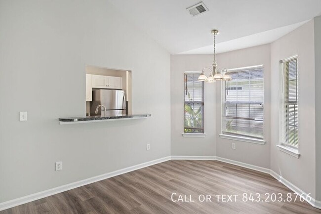 Building Photo - 9318 Ayscough Rd