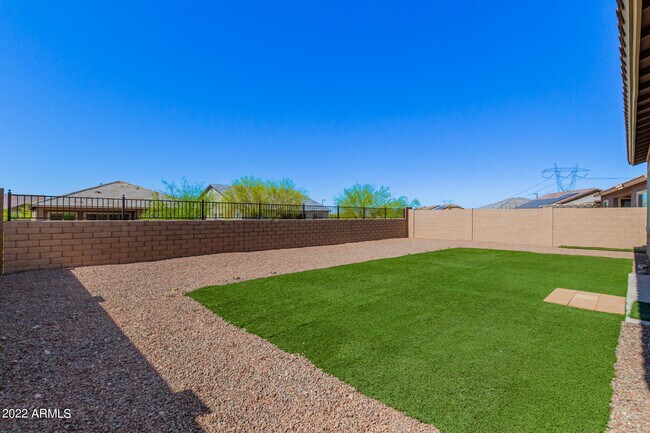 Building Photo - 18545 W Chuckwalla Canyon Rd