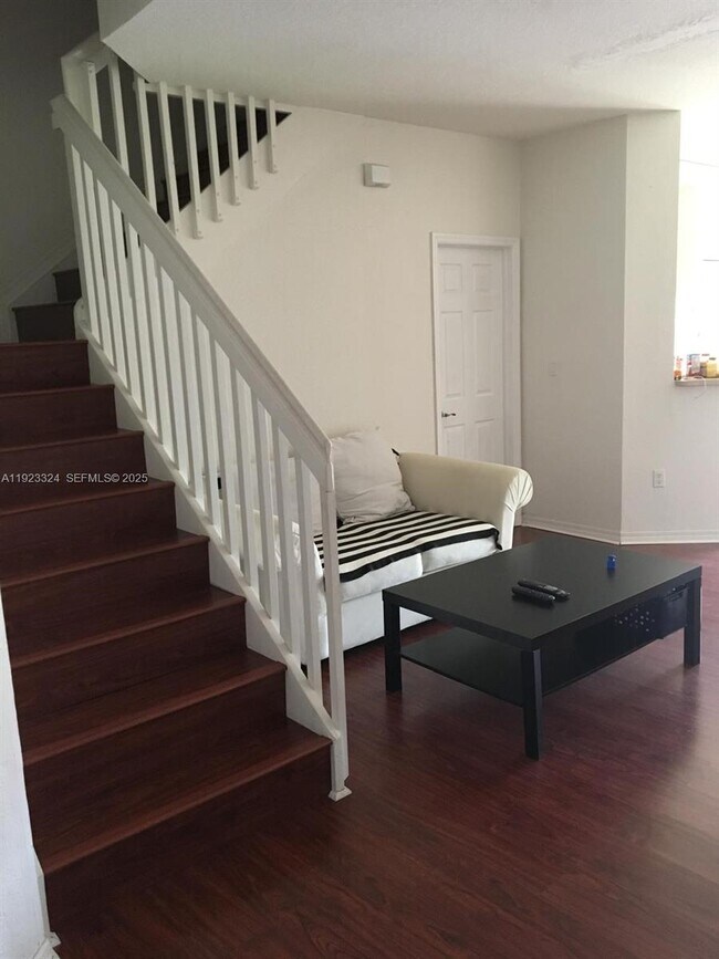 Building Photo - 10803 NW 83rd St