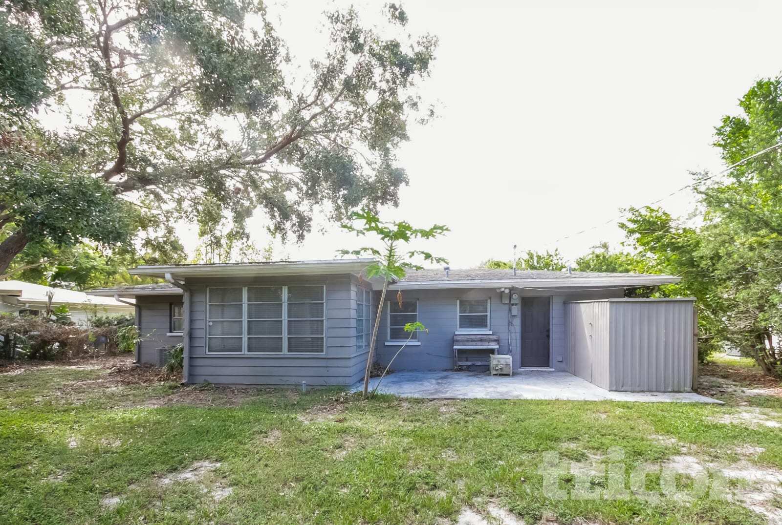 Building Photo - 2237 Grove St