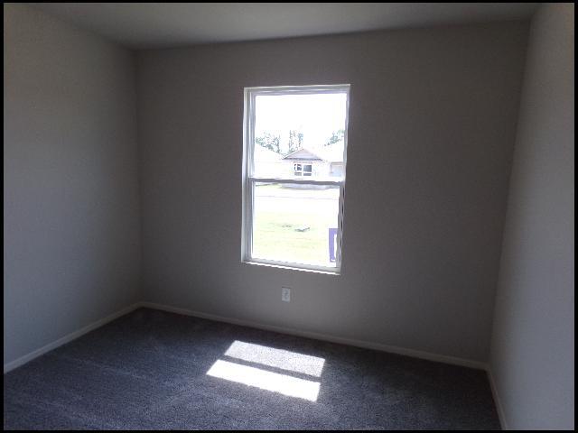 Building Photo - 10 Wisteria Dr