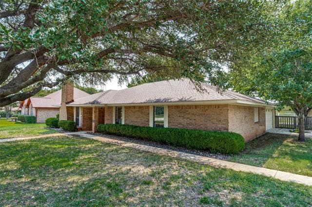 Building Photo - 2917 Fladger Dr