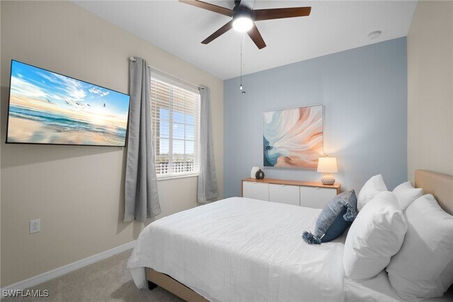 Building Photo - 15285 Grn Acrs Ave