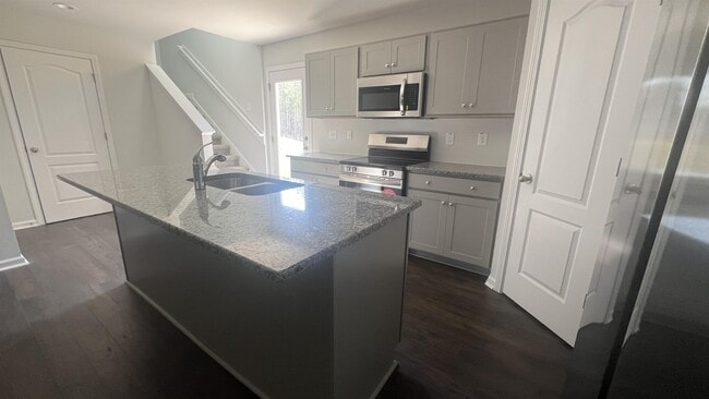 Building Photo - 228 Fire Ln