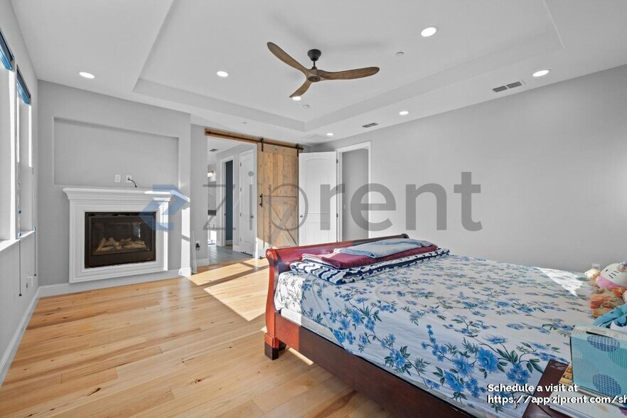 Building Photo - 1920 Muirwood Lp