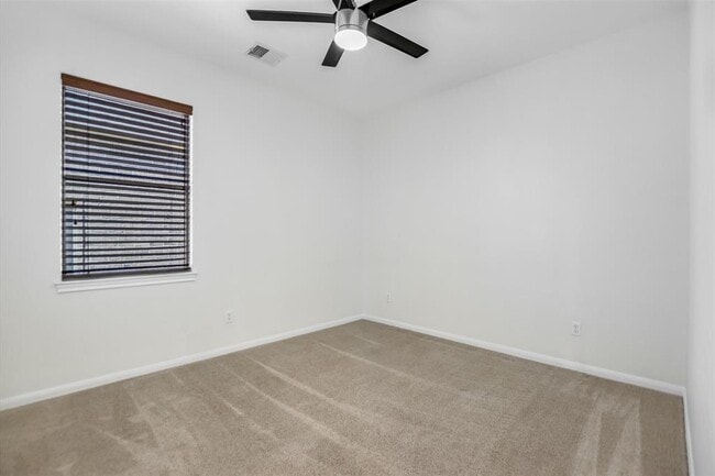 Building Photo - 11400 W Parmer Ln