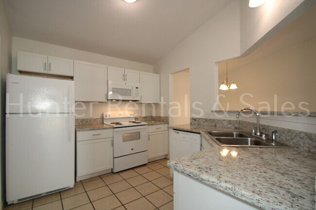 Building Photo - Morgan's Point Resort!