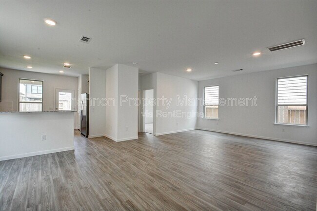 Building Photo - 16642 Teak Mantle Rd