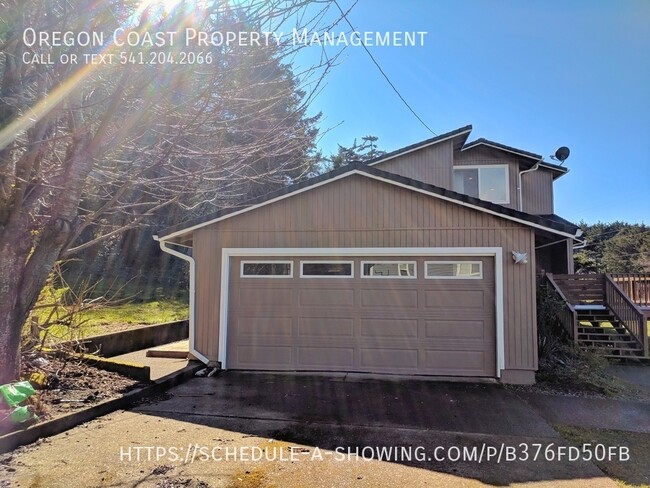 Building Photo - 584 Hwy 101 S