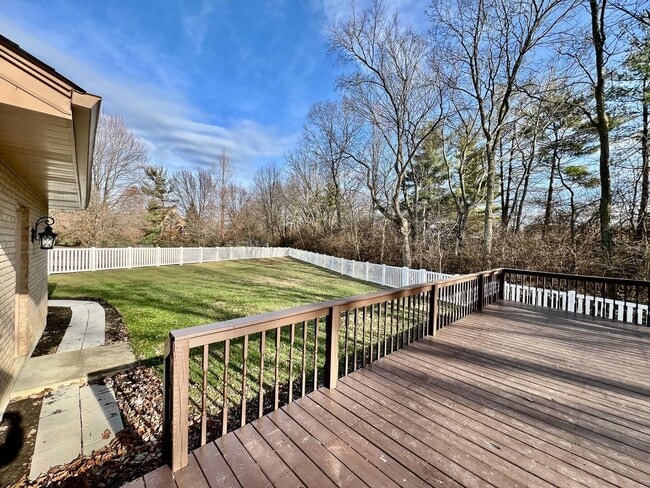 Building Photo - Executive home in West Chester Game Room H...