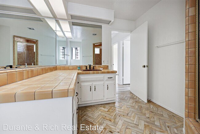 Building Photo - 2 br, 1 bath House - 1157 Via Conejo ADU