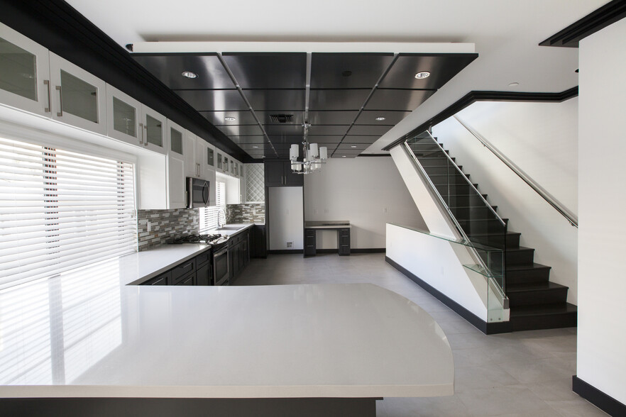Kitchen - 2131 S Beverly Glen Blvd