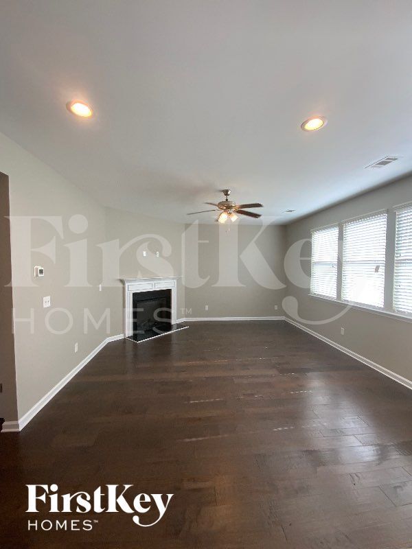 Building Photo - 1251 Heartwood Ave
