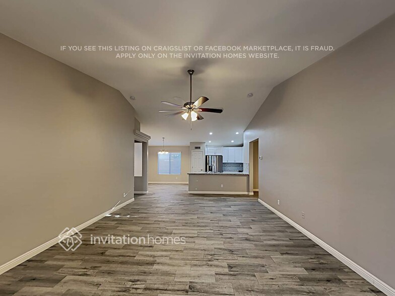 Building Photo - 12523 W St Moritz Ln