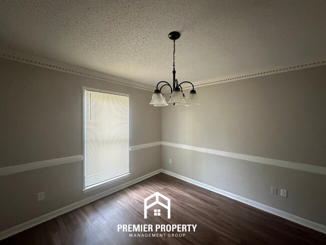 Building Photo - Stunning 3BR/2BA Cordova Home | 1,847 Sq Ft, Sunroom, Stone Fireplace & Hardwood Floors