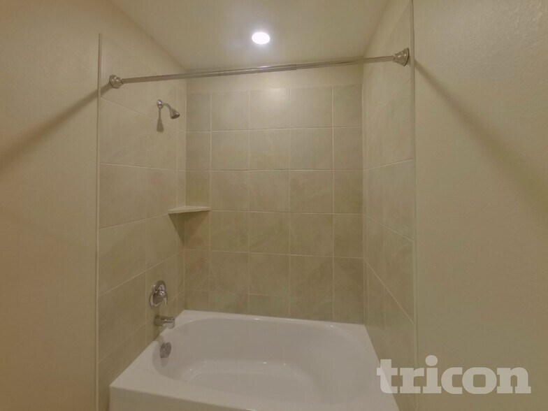 Building Photo - 11832 Mancos Trl