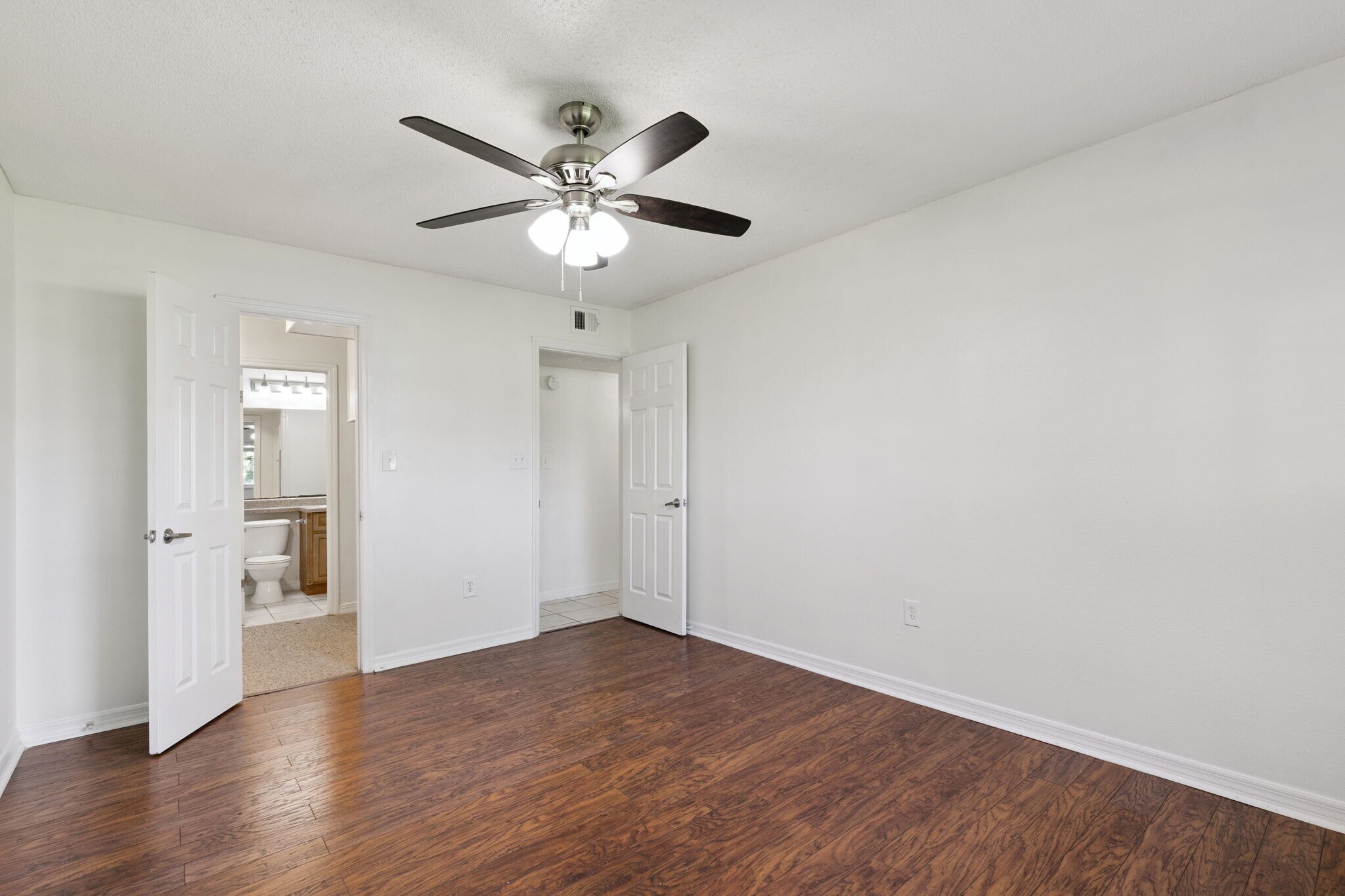 Building Photo - 1695 Lee Rd