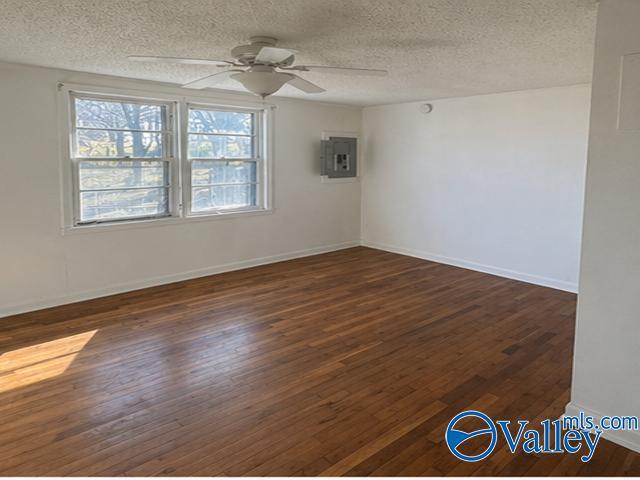 Building Photo - 120 Brockway Ave