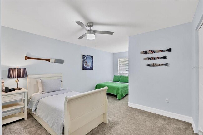 Building Photo - 3350 S Osprey Ave