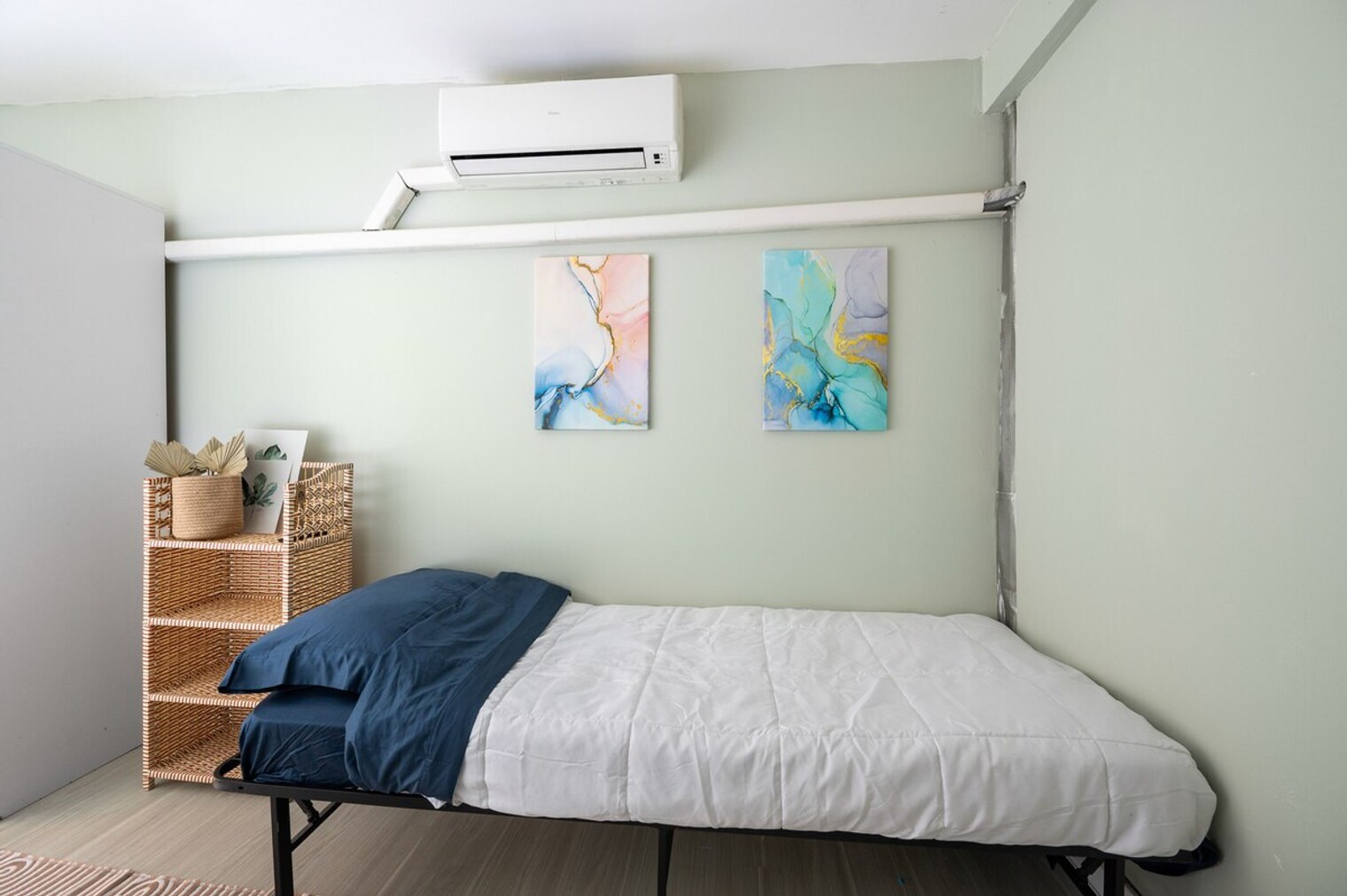 Building Photo - 252 E 33rd St