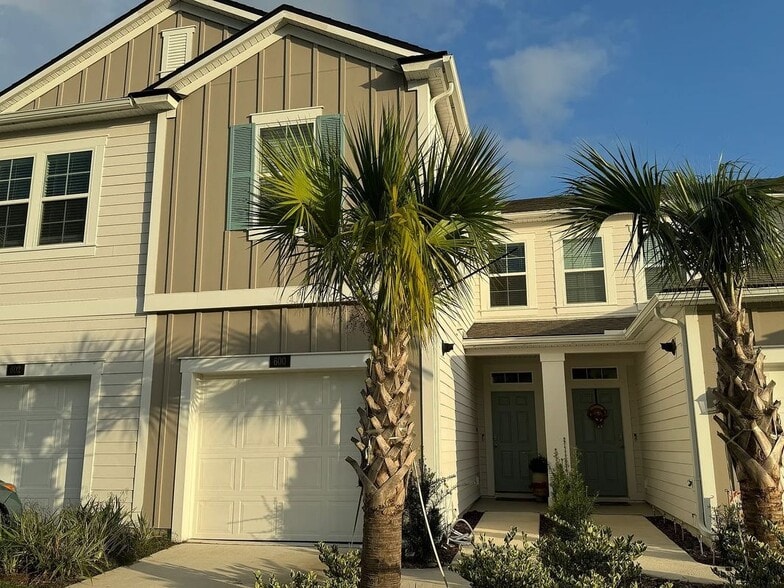 Building Photo - 600 Coastline Wy