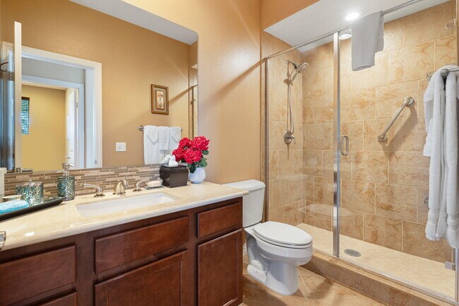 Building Photo - 52050 Rosewood Ln