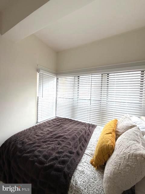 Building Photo - 2040 Belmont Rd NW