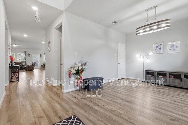 Building Photo - 12108 Icon Rdg