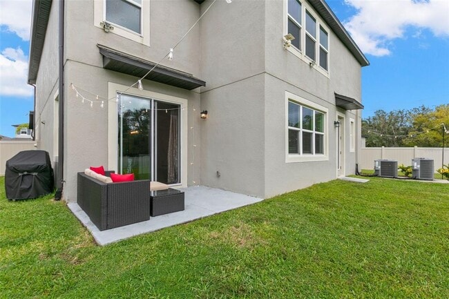 Building Photo - 16044 Sonoma Grv Cir