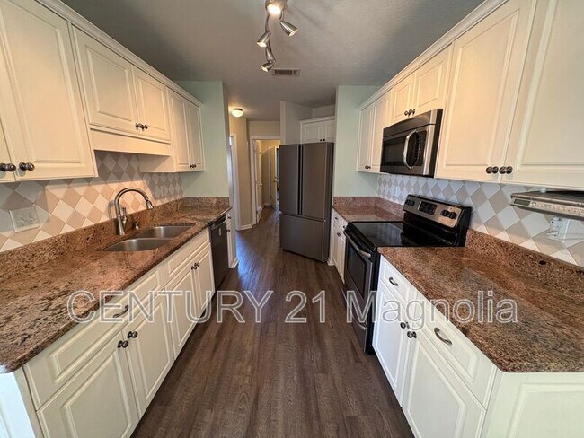 Building Photo - 338 Old Walnut Branch