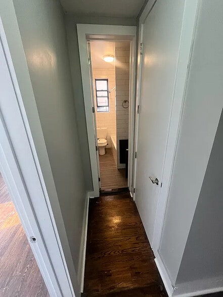 Building Photo - 480 Concord Ave