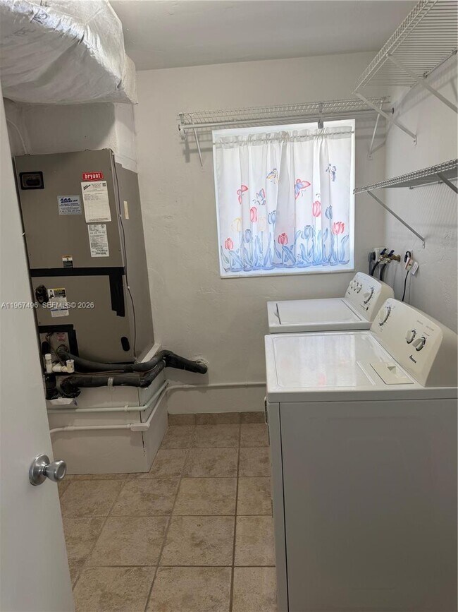 Building Photo - 3790 Polk St