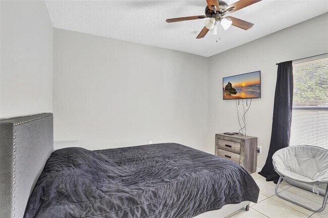 Building Photo - 1110 Gardanne Ct