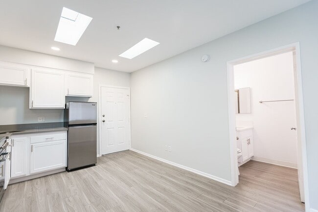 Interior Photo - 1015 2nd Street