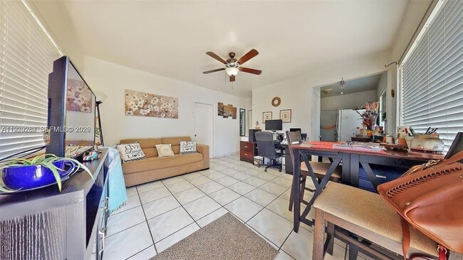 Building Photo - 2499 SW 27th St