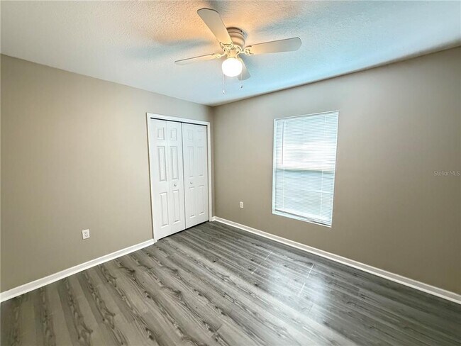 Building Photo - 13481 SW 60th Ave