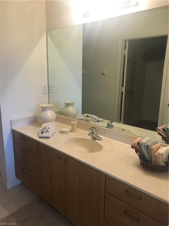 Building Photo - 4420 Botanical Place Cir