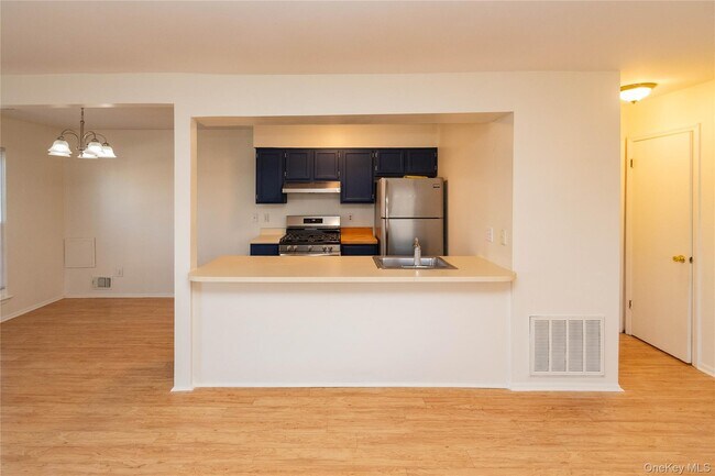 Building Photo - 29 The Rise