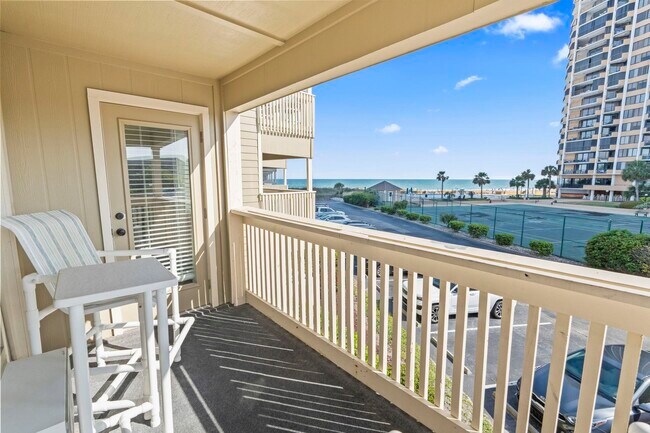 Building Photo - 9660 Shore Dr