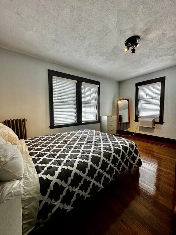 Building Photo - 8 Blakeville St