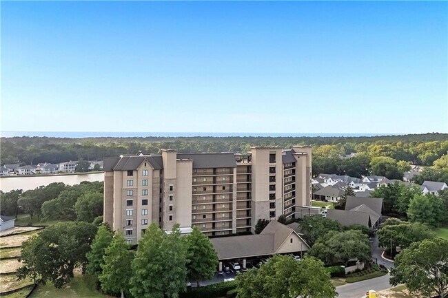 Building Photo - 18269 Colony Dr Dr