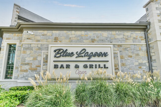 Building Photo - 15775 Cairnwell Bend Dr