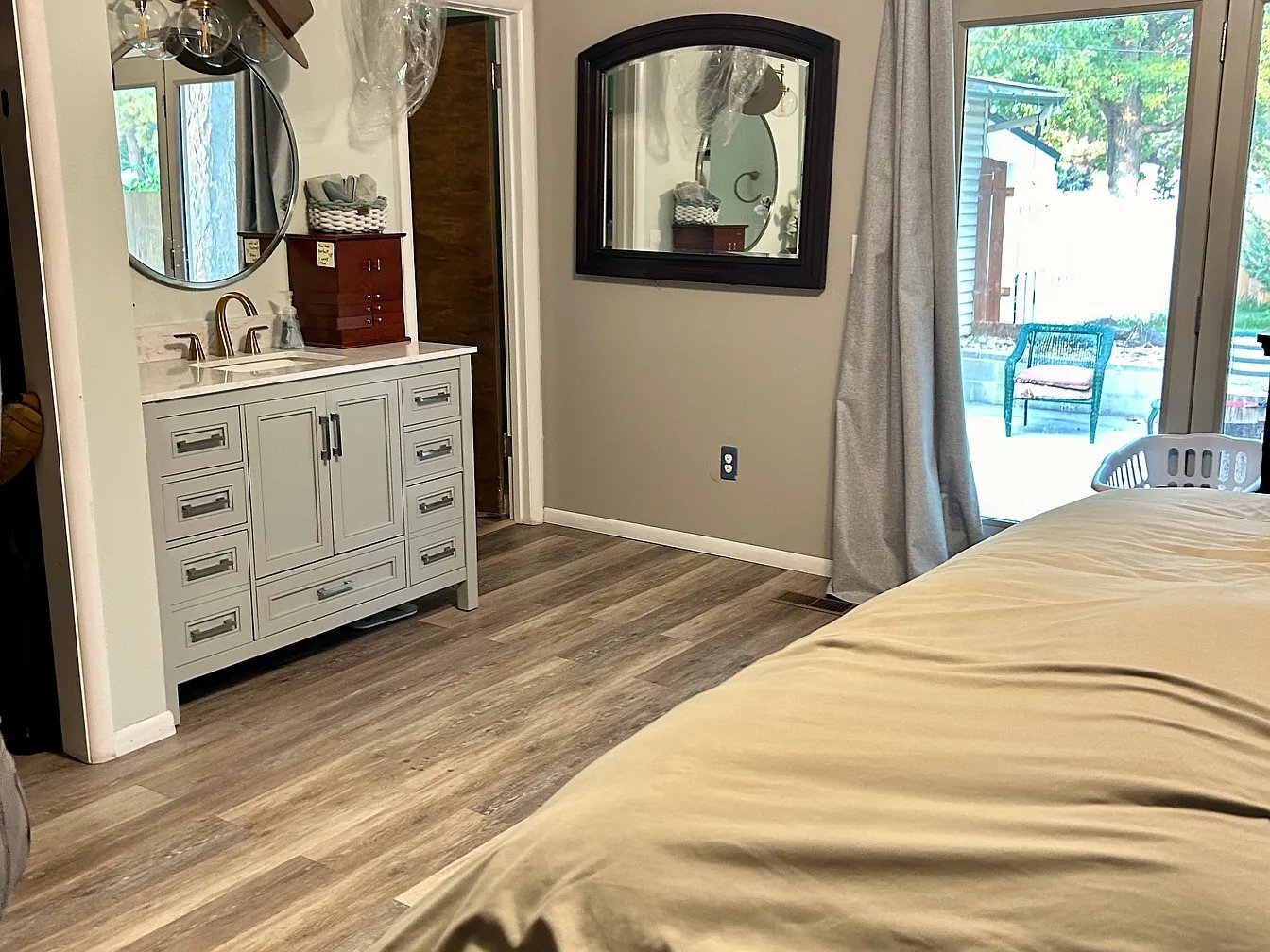 Building Photo - 9865 W La Hontan Dr