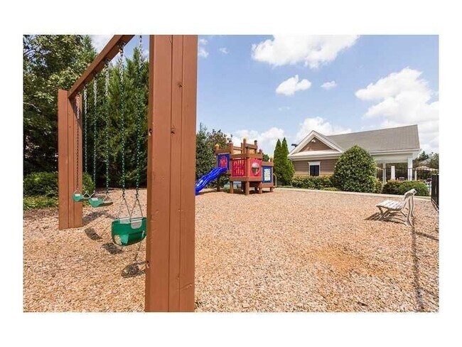 Building Photo - 13646 Weycroft Cir